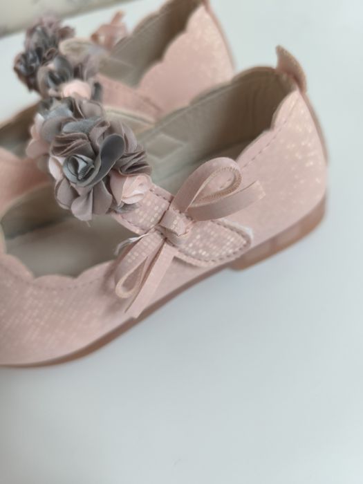 Туфли для девочки