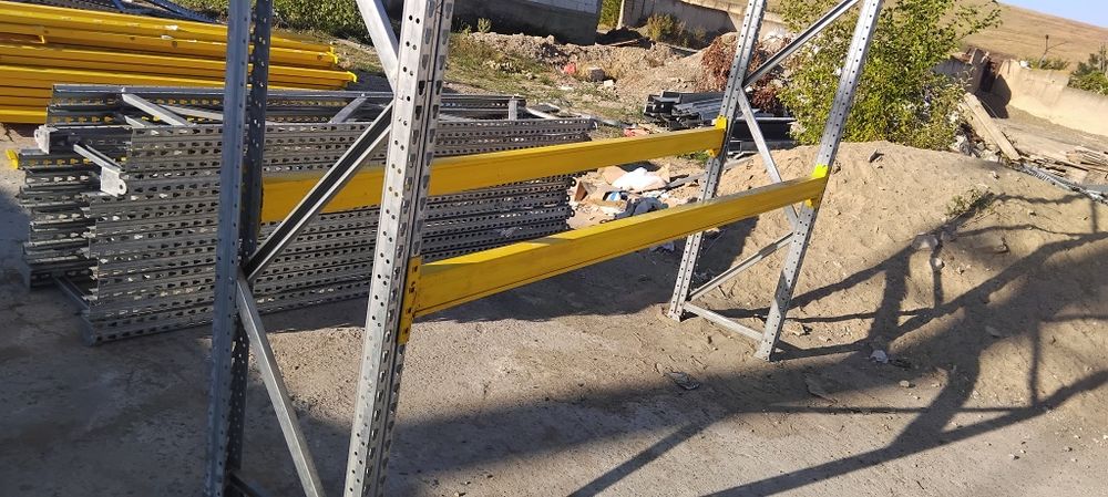 Rafturi metalice profesionale