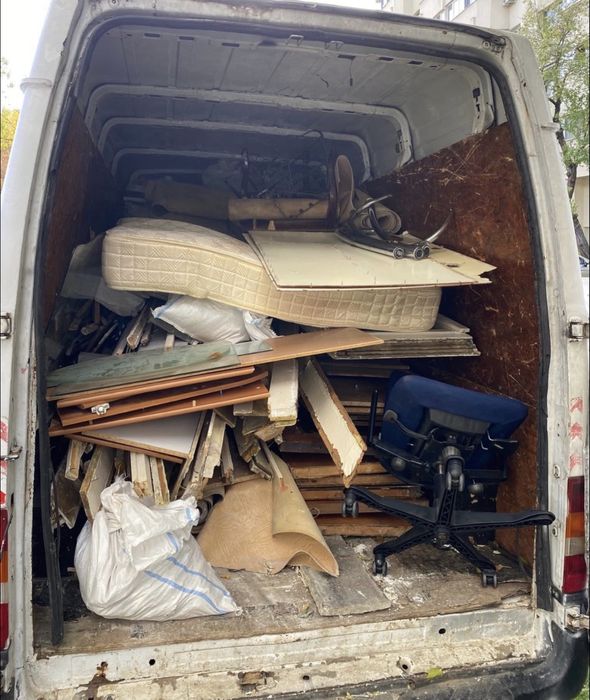 Ridic moloz mobila saci cu moloz