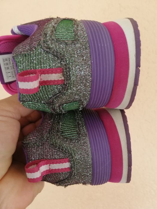 Adidași Skechers nr 35 fete cu sclipici