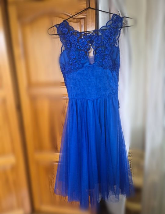 Рокля Официалнаа