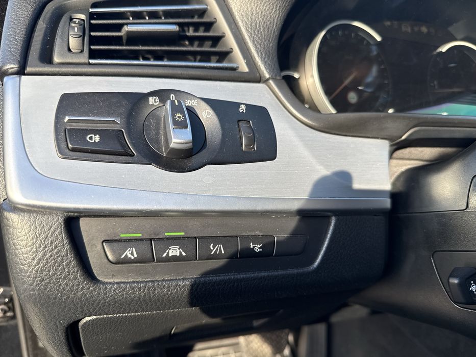 Schimb cu X3 BMW F10 525 Luxury 4 Butoane 2014  head-up display trapa