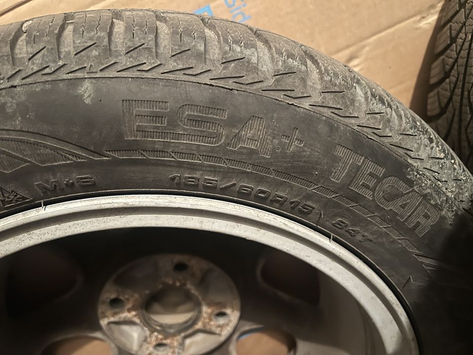 Зимни гуми Michelin 2 бр. и ESA Tecar 2 бр. 195/60/15