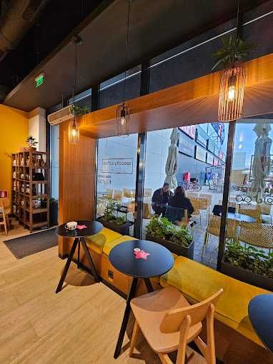 Vânzare cafenea Juba Coffee – Roman Value Centre (mall)