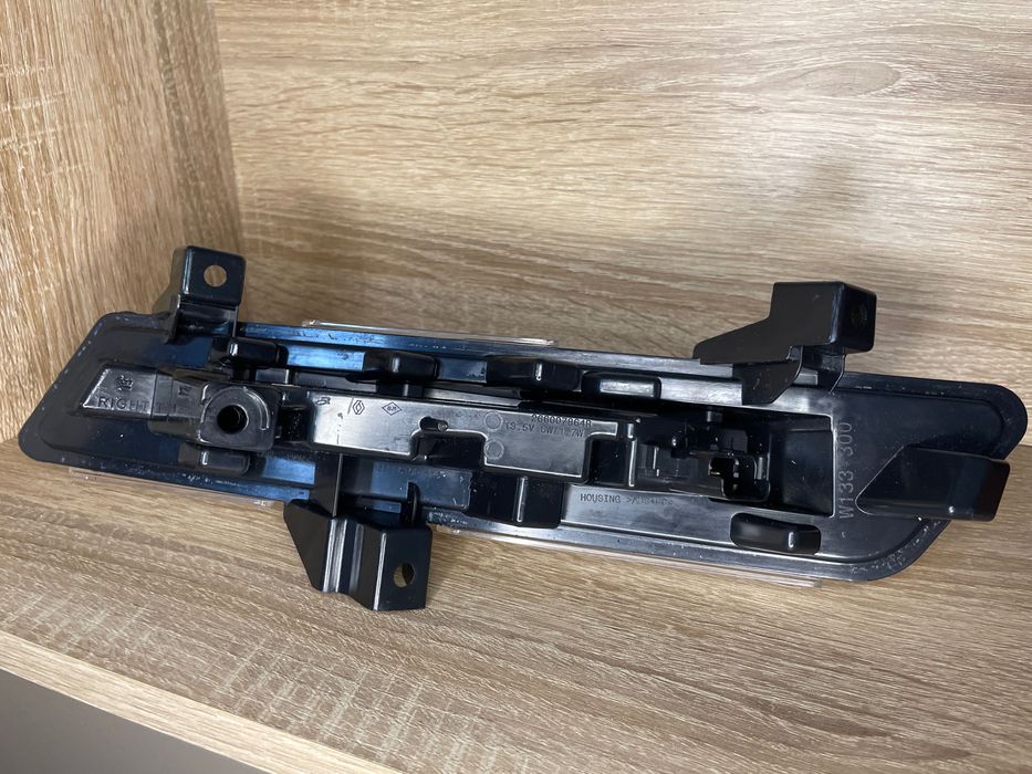 Lampa de zi (DayLight) Renault Clio 4 DREAPTA