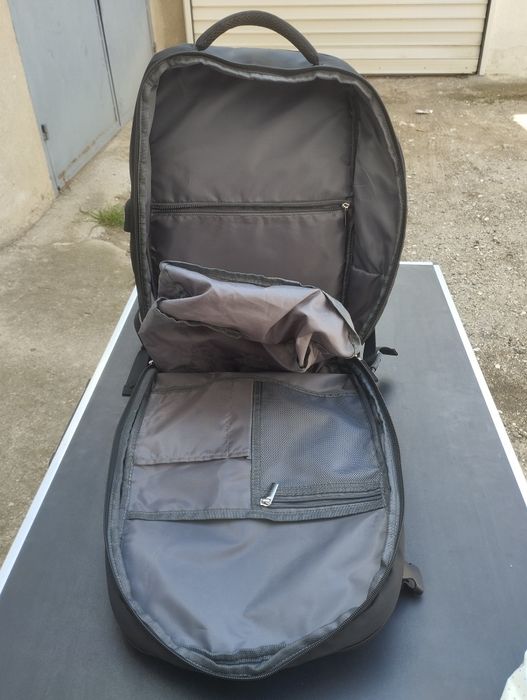 Раница за лаптоп 15.6 инча