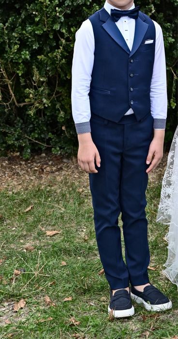 Детски официален костюм