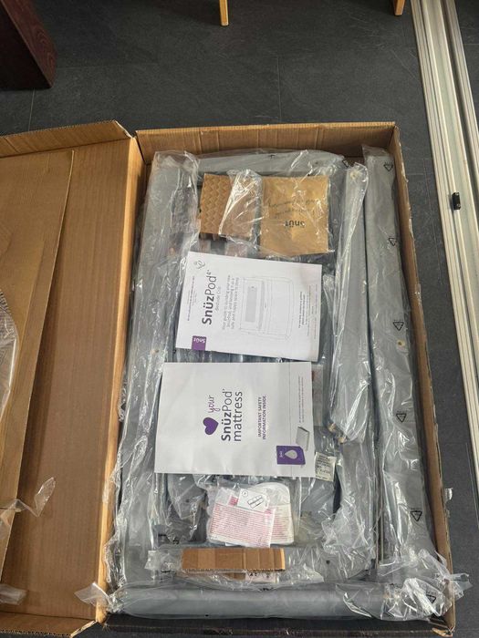 Бебешка кошара SnuzPod4 сива