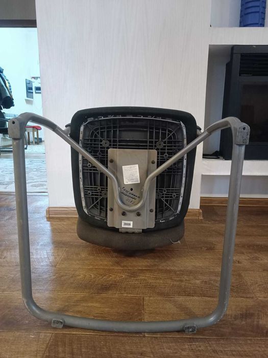 Кресло для посетителей ( Корея )