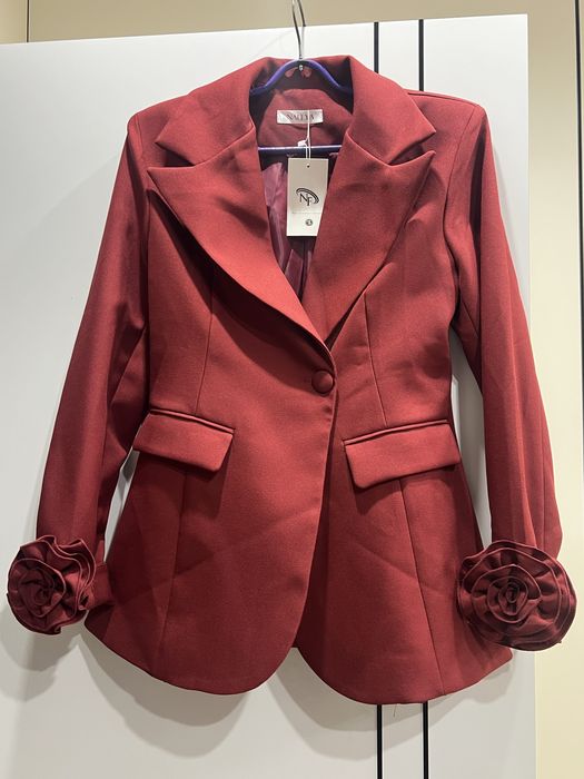 Женский костьюм