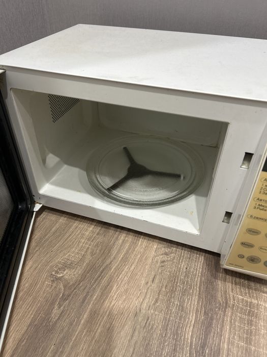 Микроволновая печь