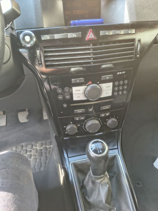Opel Astra H 1, 8i z18her    На Части