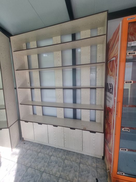 SROCNA Magazinga polka qolati yaqchi 2 dona bor 2 metir 1tasi