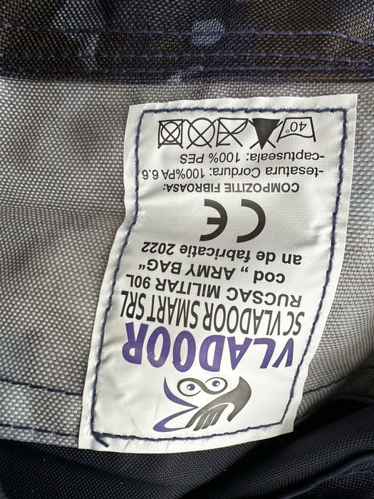 Ranita militara albastra cu rucsac de 20 litri