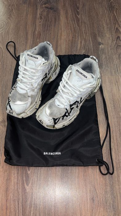 Balenciaga Runner