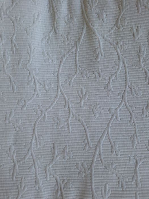 Плътна завеса / перде