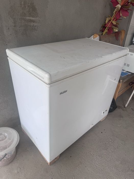 Продаётся морозильник Haier