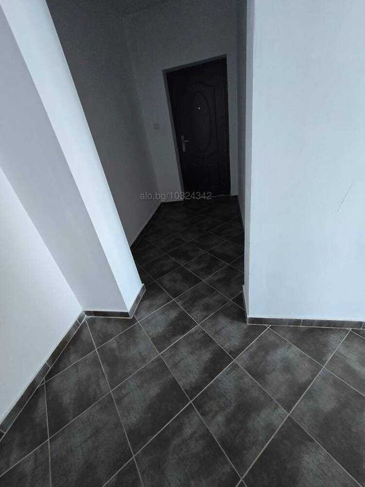 Продава се Двустаен апартамент в Стара Загора, Център - 72 кв.м за 1084 €/кв.м - Снимка #12