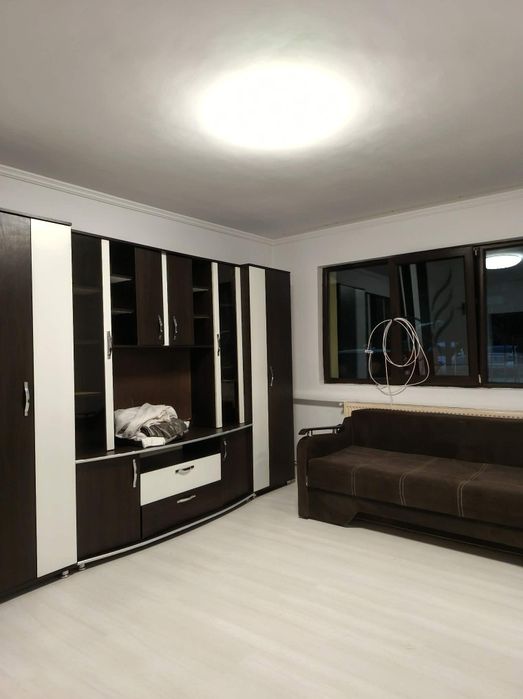 Apartament de închiriat