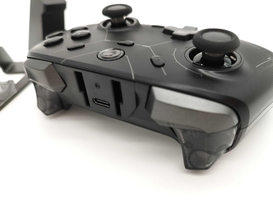 GameSir Cyclone 2 Shadow Black/Phantom White НОВИ/24 месеца гаранция