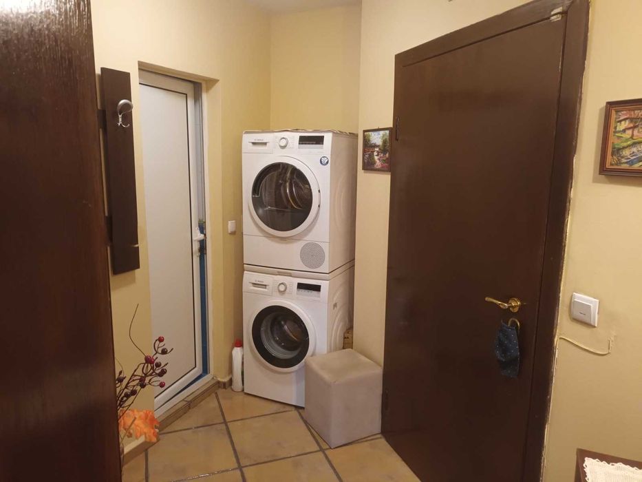 Дава се под наем Двустаен апартамент в София, Зона Б-18 - 55 кв.м за 500 € - Снимка #1