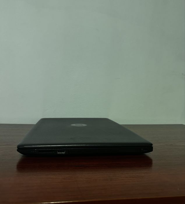 Лаптоп HP / Ryzen 5 3500U