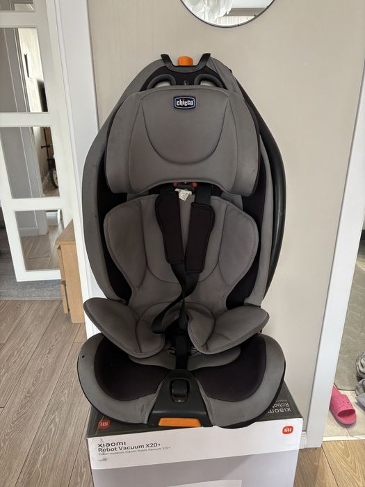 Продам автокресло 15-36 кг