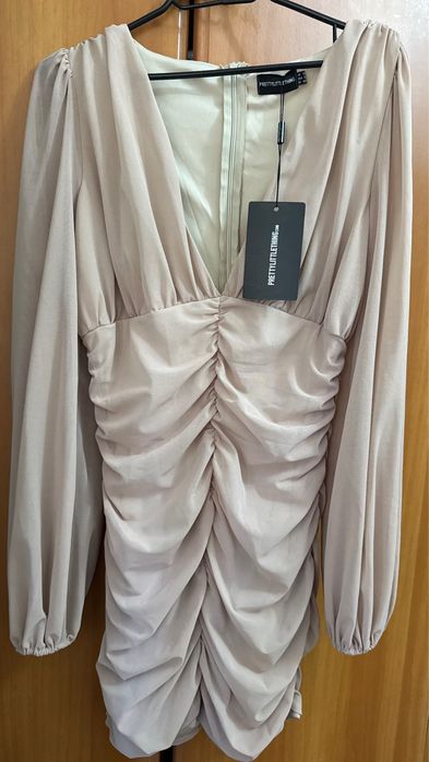 Rochie prettylittlething