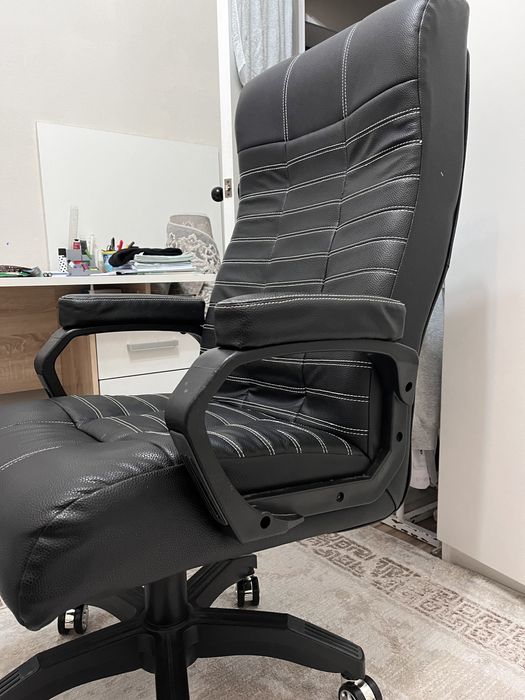 Продается кресло