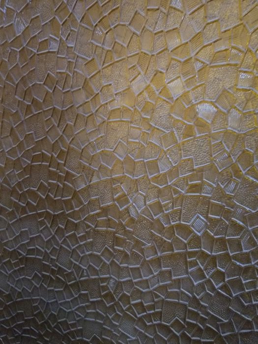 Стекло узорчатое, б/у