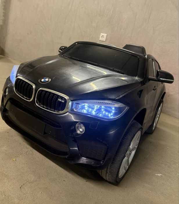 Акумулаторна кола BMV X6