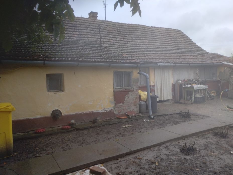 Vand casa in Batania(Battonya)