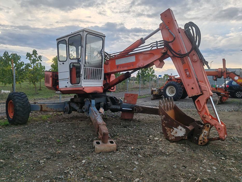 Excavator Umblator Tigrone 6000 Turbo Accept orice test Rate/Credit