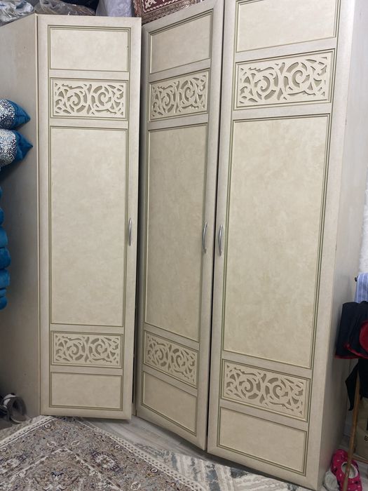 Шкаф сатылады,бағасы 40000тг