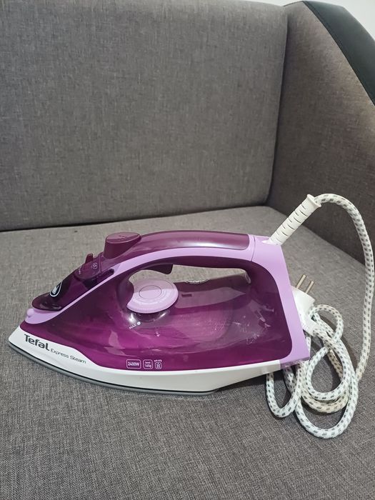 Fier de calcat Tefal Express Steam