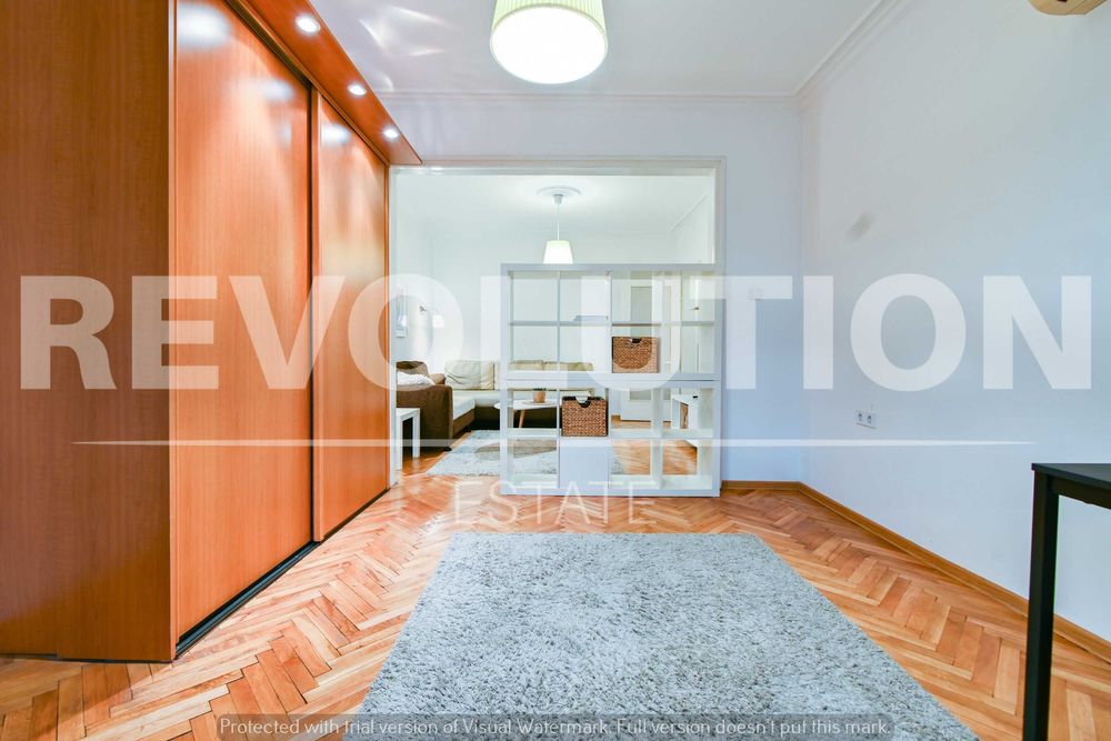 Дава се под наем Тристаен апартамент в София, Център - 86 кв.м за 800 € - Снимка #4