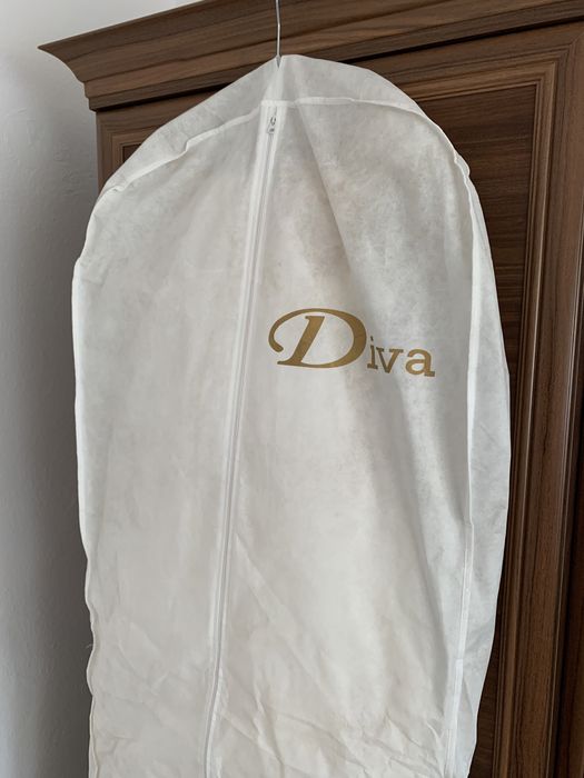 Rochie de mireasa Diva