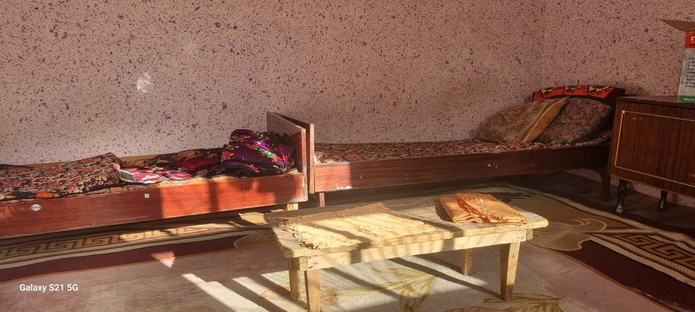 Сдам комнату в общим дворе !