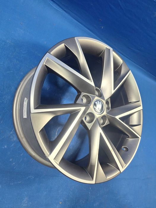 1 Janta Aliaj 5x112 18'' OEM Skoda Octavia RS VRS - 7.5J ET 51 CA NOUA
