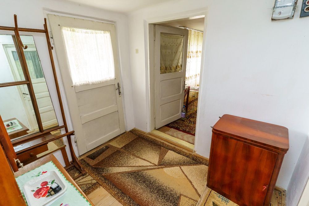 Parter vila 50mp cu intrare si curte separate