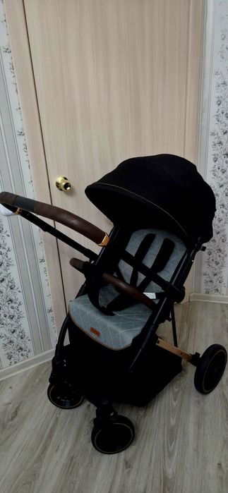 Продам детскую коляску