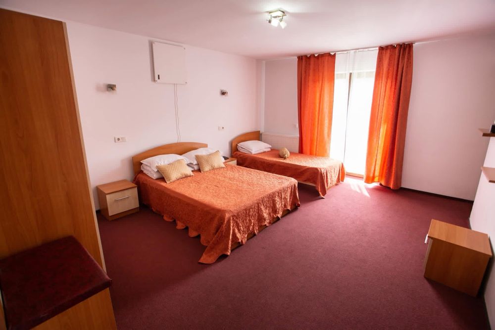 Oferim cazare pentru echipe muncitori