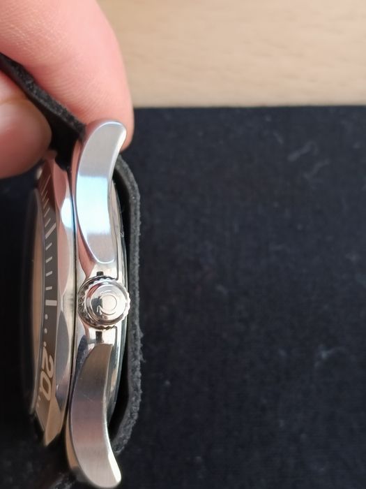 Omega Seamaster Professional 300