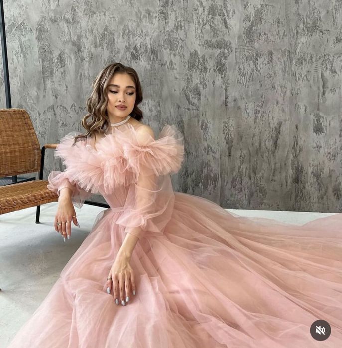 Прокат платьев от 42-56 р