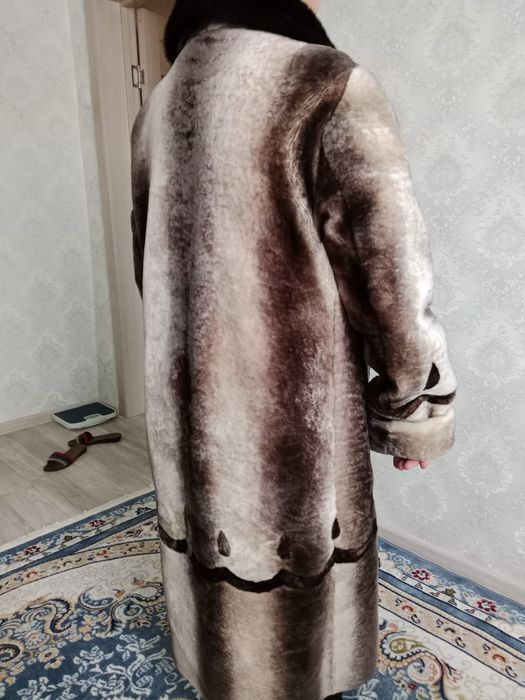 Продам мутонавая  шубу