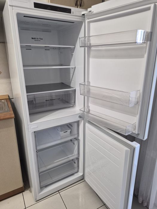 Продам холодильник LG