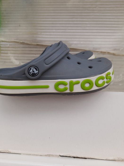 Crocs 35–36 — удобство на каждый день
