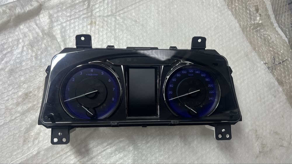 Щиток приборов Камри 50