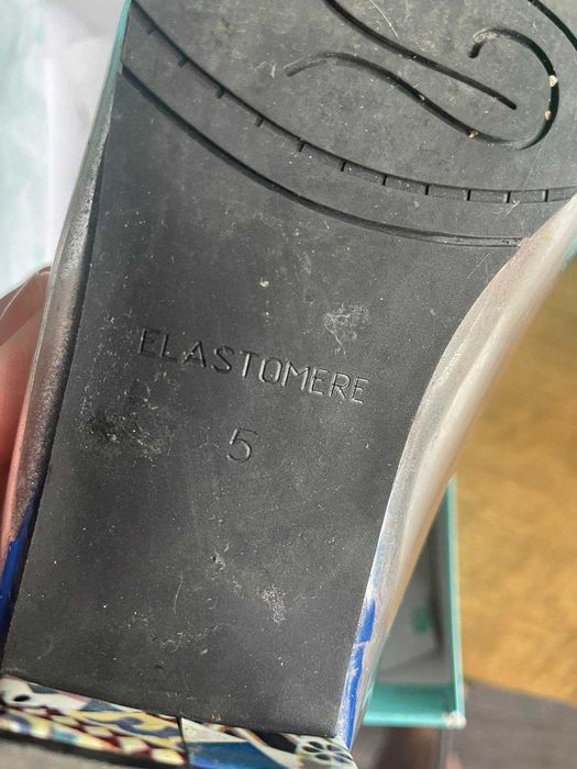 Дамски обувки AZUREE