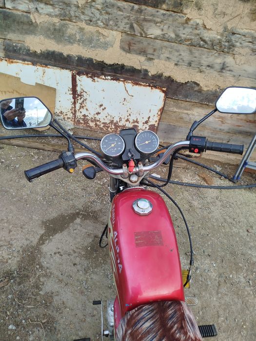 Продается мотоцикл альфа